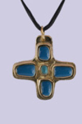 Création benedictine croix bronze turquoise